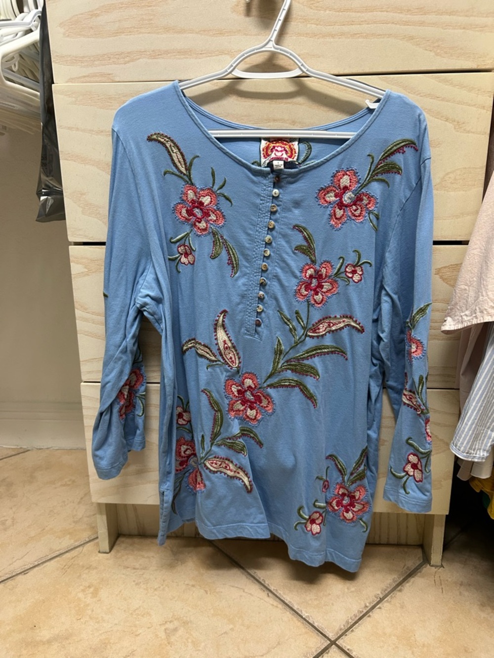 Johnny Was Light Blue Embroidered Floral Button-Front Tunic